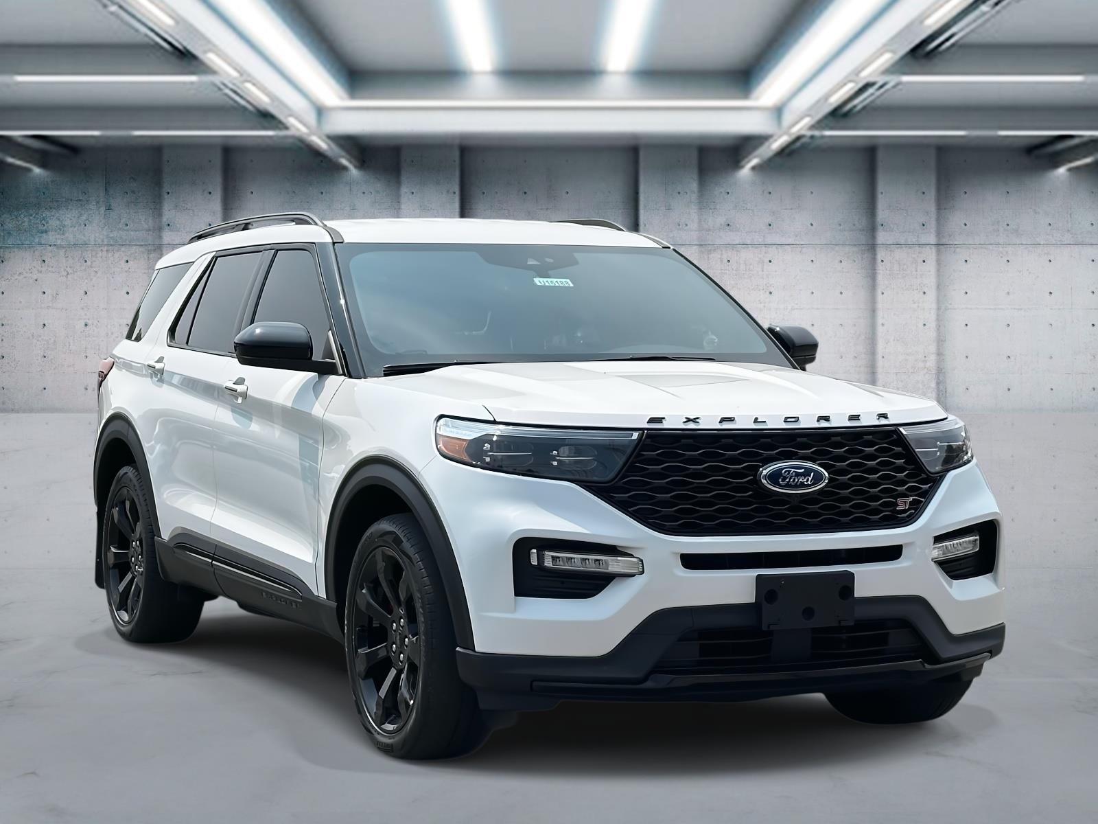 Thumbnail image of 2022 Ford Explorer at Ford of Smithtown