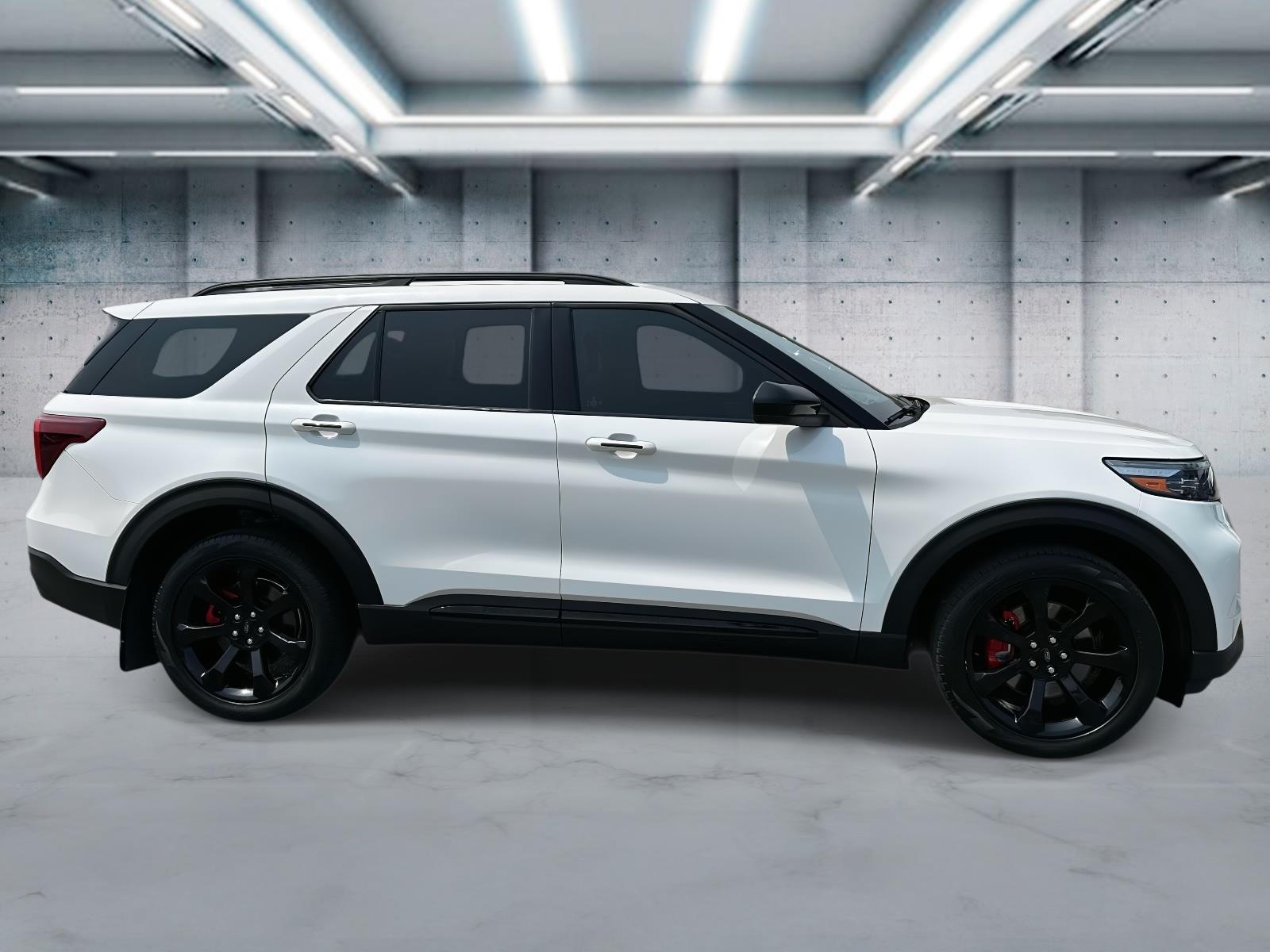 Thumbnail image of 2022 Ford Explorer at Ford of Smithtown