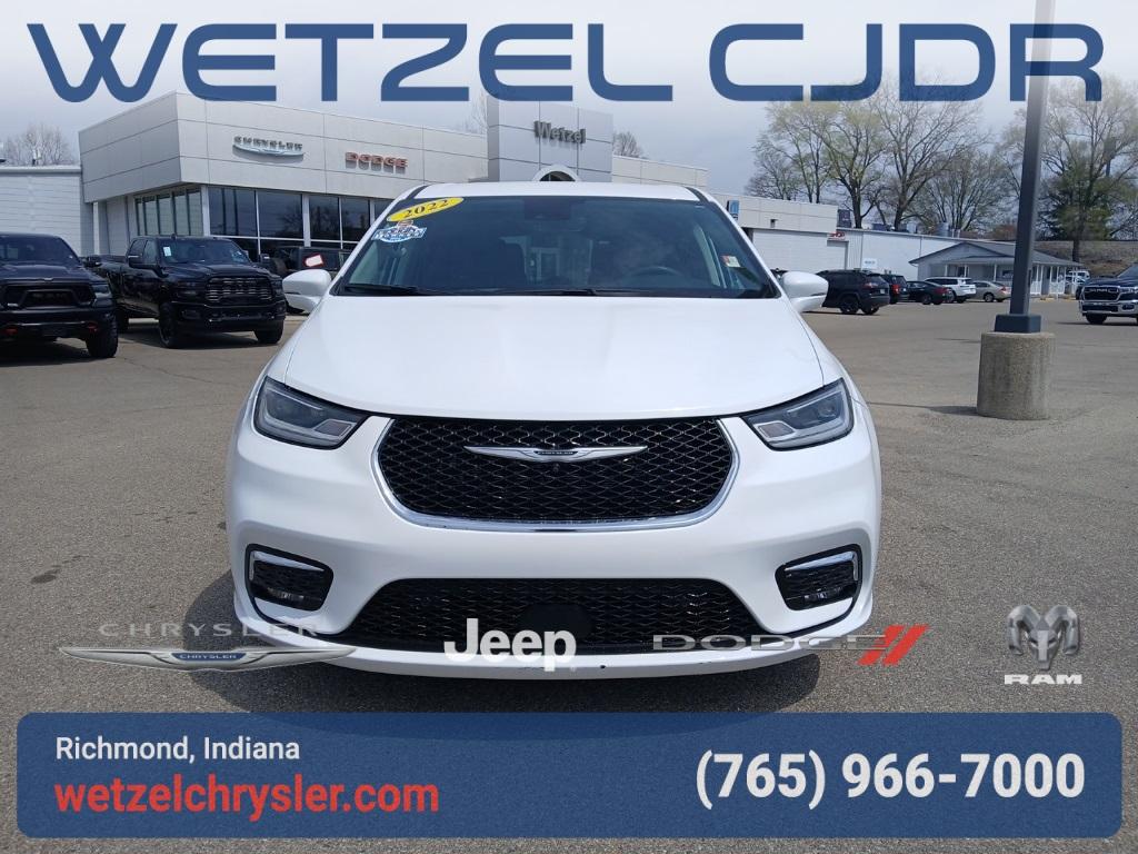 Thumbnail image of 2022 Chrysler Pacifica Hybrid at Wetzel Chrysler Jeep Dodge Ram