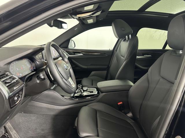 Thumbnail image of 2024 BMW X4 at Competition BMW of Smithtown