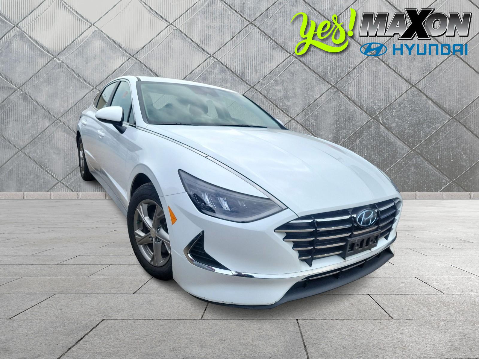Thumbnail image of 2021 Hyundai SONATA at Maxon Hyundai Inc.