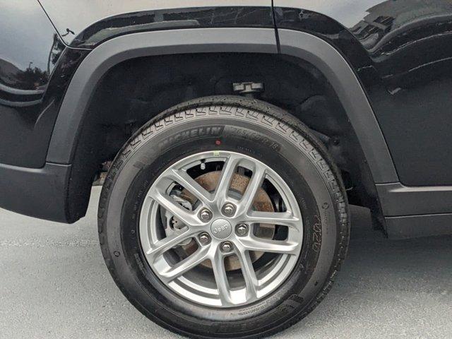 Thumbnail image of 2025 Jeep Grand Cherokee at Phillips Chrysler Jeep Dodge RAM