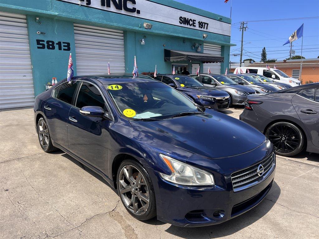 Thumbnail image of 2014 Nissan Maxima at Nice Car Inc