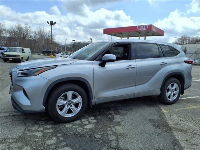 Thumbnail image of 2022 Toyota Highlander at Toyota Universe
