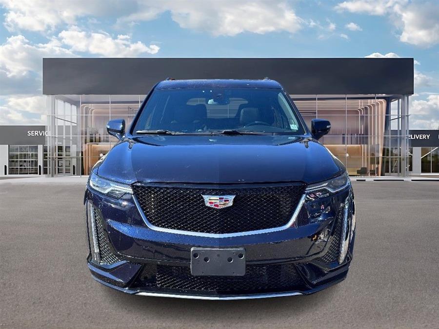 Thumbnail image of 2021 Cadillac XT6 at Northstar Mitsubishi
