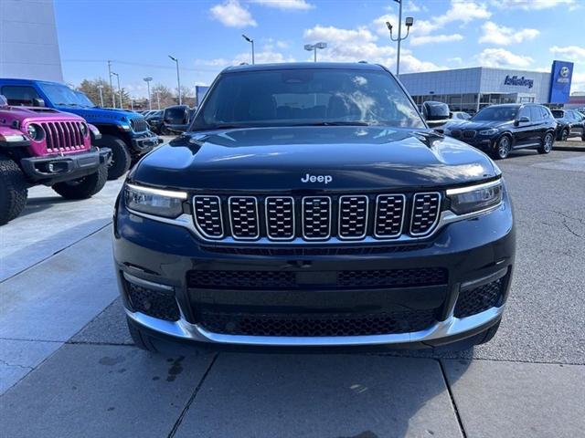 Thumbnail image of 2024 Jeep Grand Cherokee L at John Morlan Chrysler Preowned