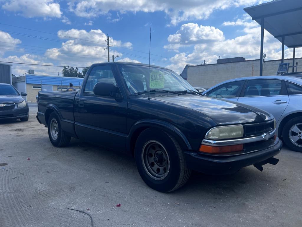 Thumbnail image of 2003 Chevrolet S-10 at Steeco Motors LLC