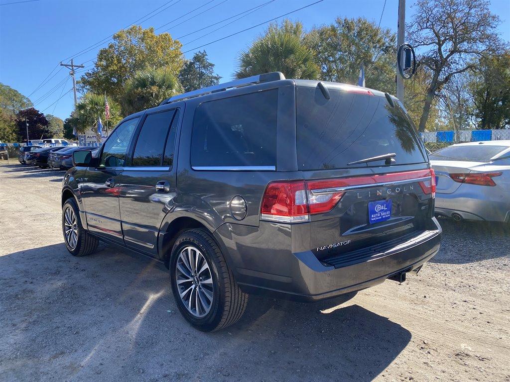 Thumbnail image of 2015 Lincoln Navigator at B & L Auto Sales
