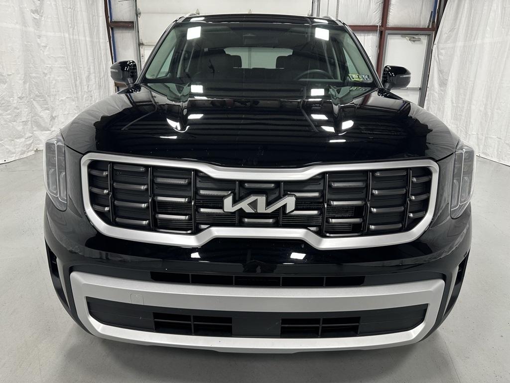 Thumbnail image of 2025 Kia Telluride at Budget Car Sales