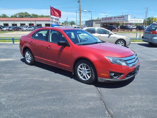 Thumbnail image of 2010 Ford Fusion at Credit King Auto Sales
