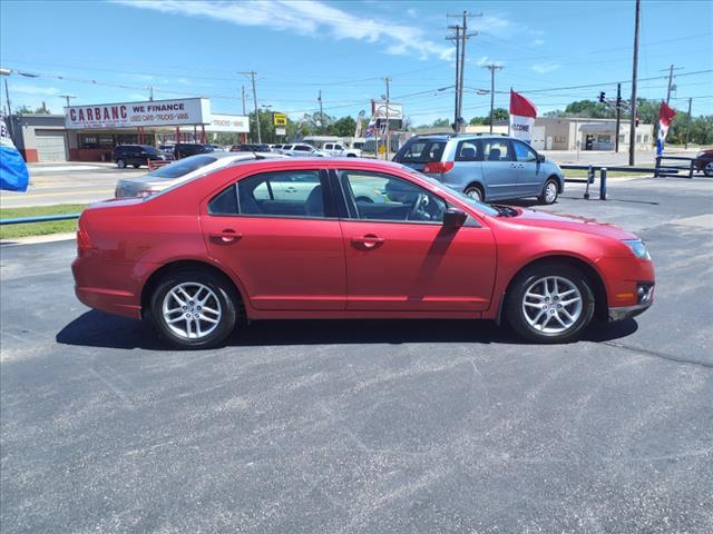 Thumbnail image of 2010 Ford Fusion at Credit King Auto Sales