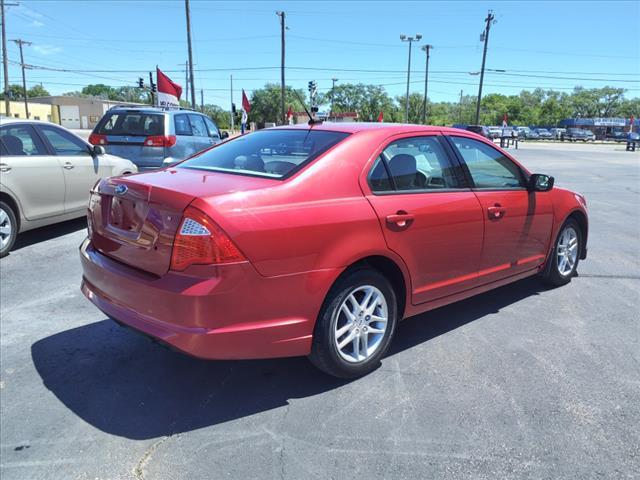 Thumbnail image of 2010 Ford Fusion at Credit King Auto Sales