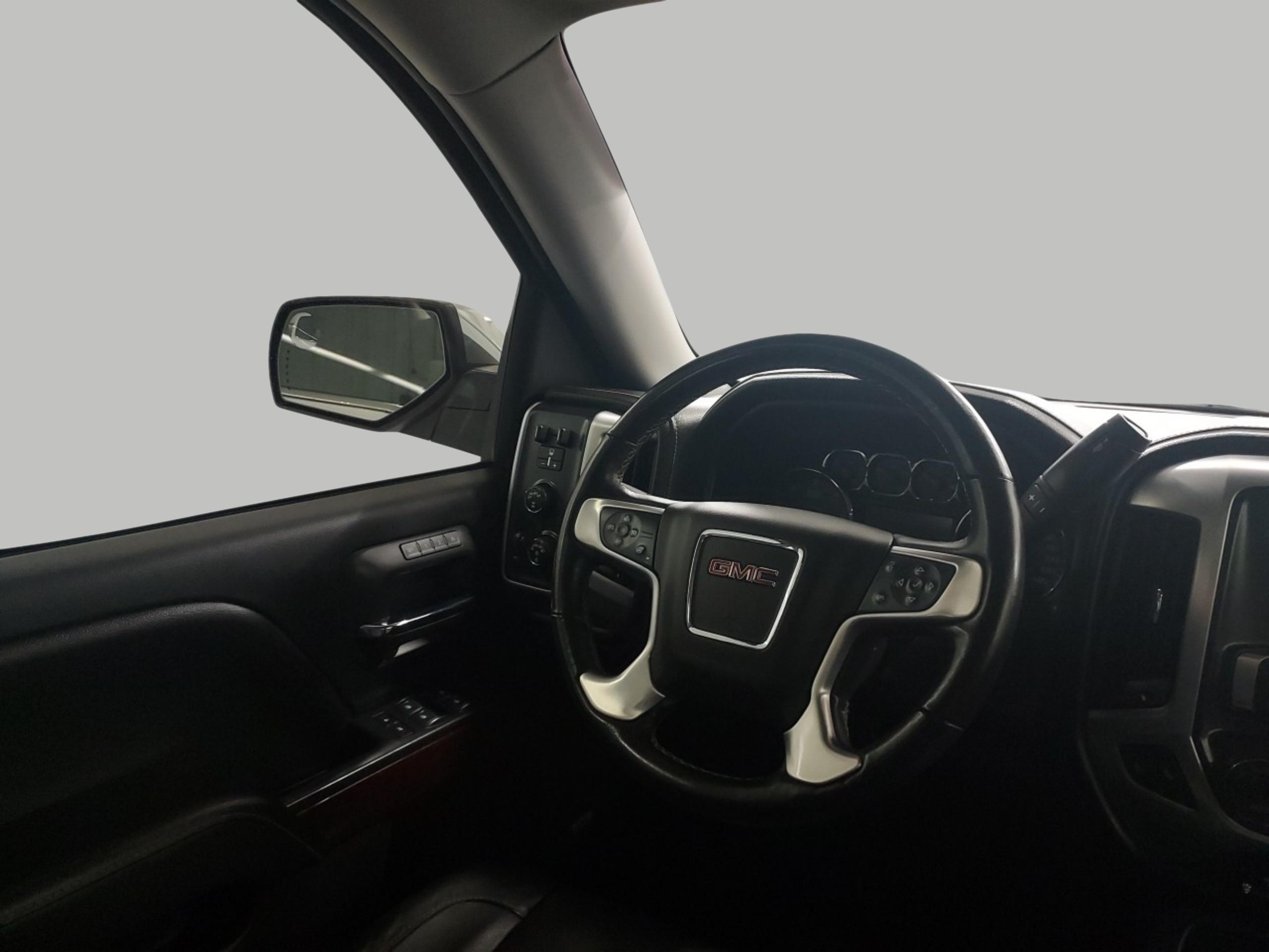 Thumbnail image of 2018 GMC Sierra 1500 at Bergstrom Appleton Chevy