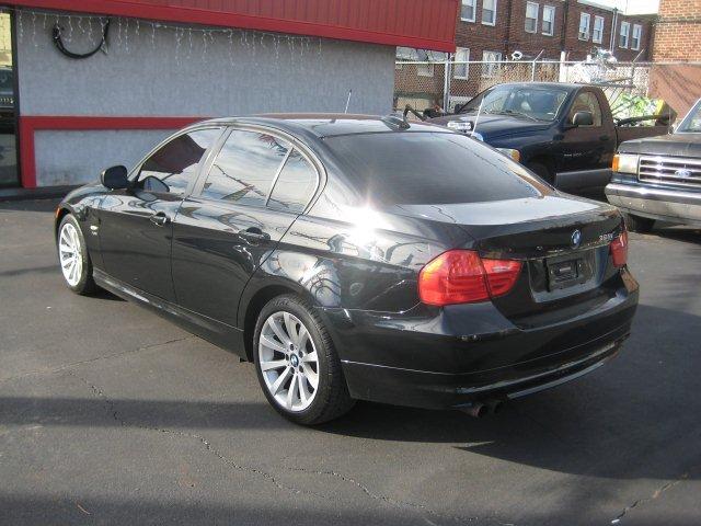 Thumbnail image of 2009 BMW 3 Series at Auto Maxx Motors, Inc.