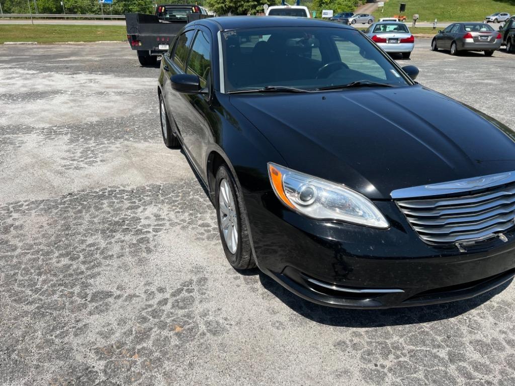 Thumbnail image of 2013 Chrysler 200 at Canton Auto Retailer