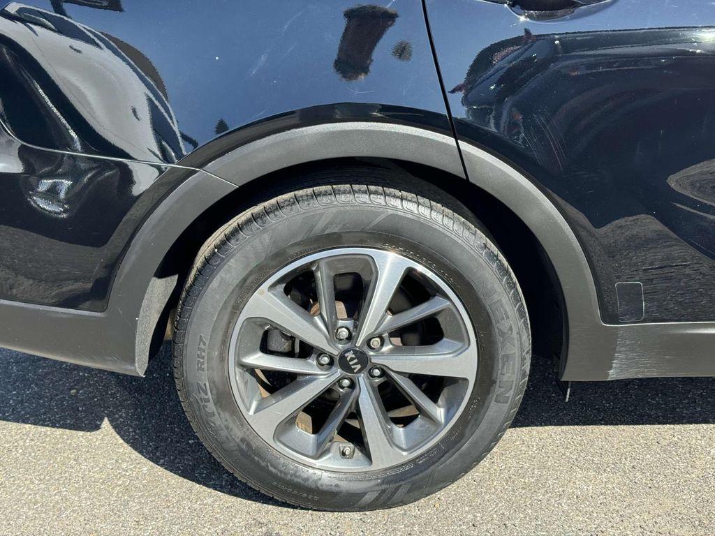 Thumbnail image of 2019 Kia Sorento at Advantage Hyundai Genesis of North Shore