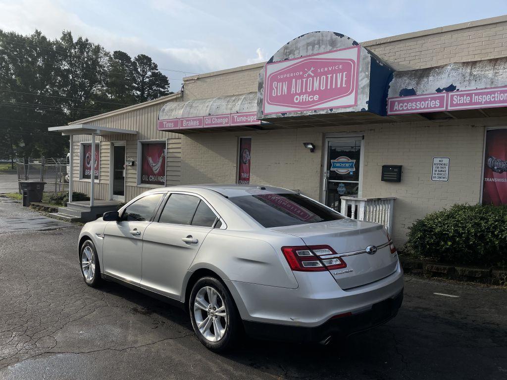 Thumbnail image of 2016 Ford Taurus at SUN AUTOMOTIVE