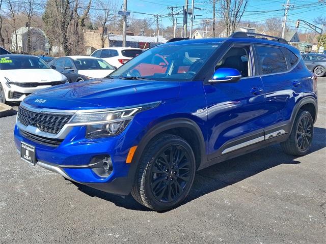 Thumbnail image of 2022 Kia Seltos at Kia of Englewood