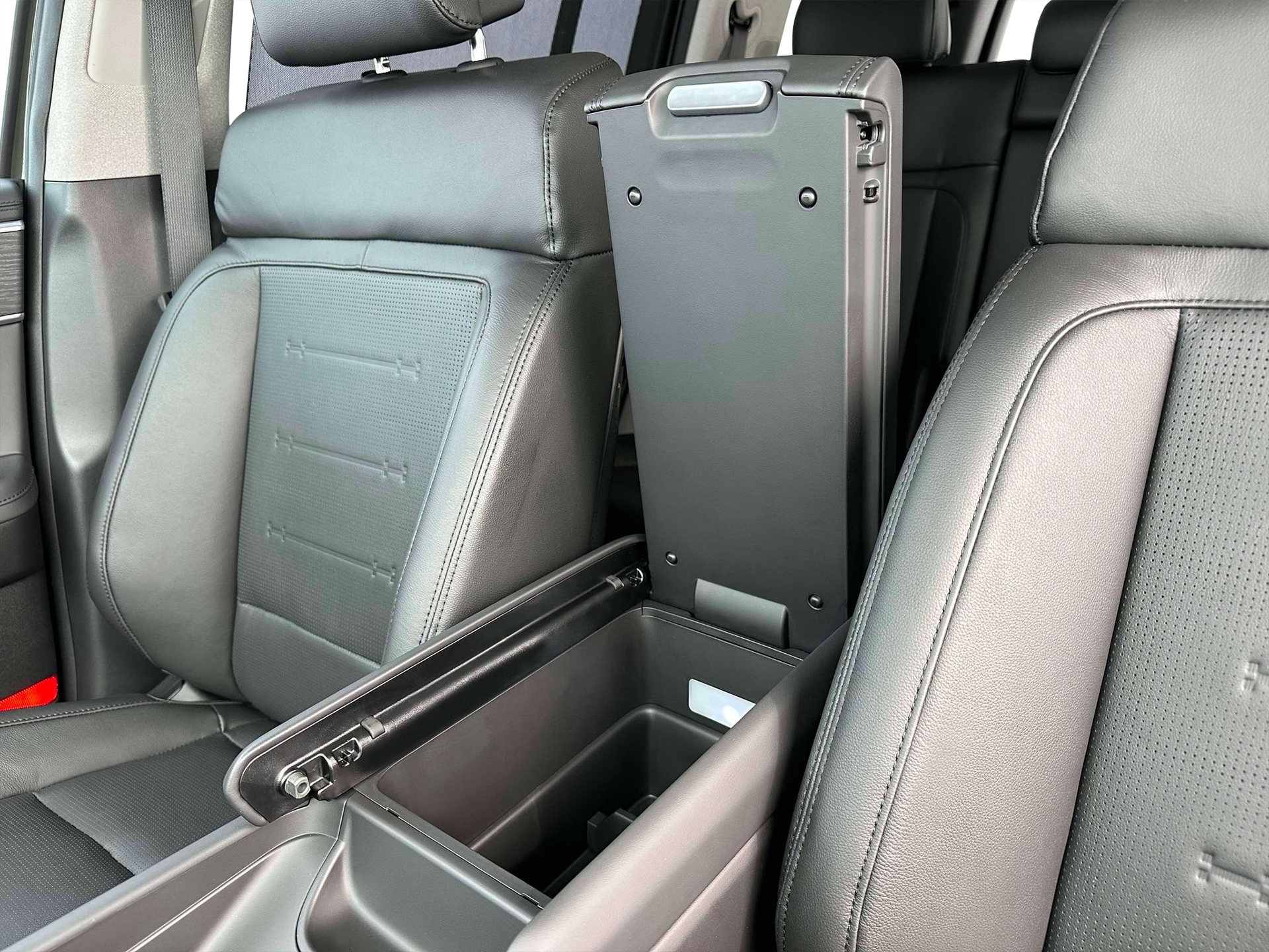 Thumbnail image of 2025 Hyundai SANTA FE at Empire Genesis of New Rochelle