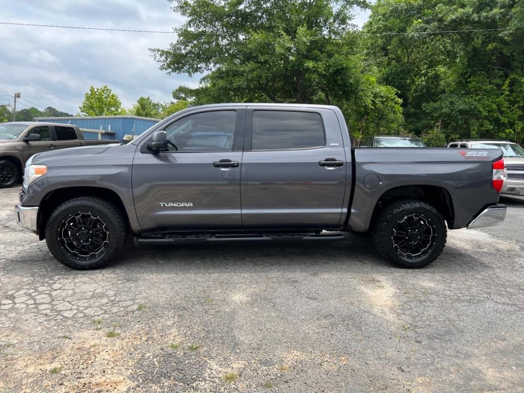 Thumbnail image of 2016 Toyota Tundra at El Rey Trucks