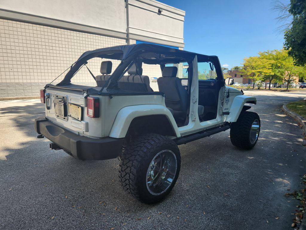 Thumbnail image of 2010 Jeep Wrangler Unlimited at DIAMOND AUTO SALES