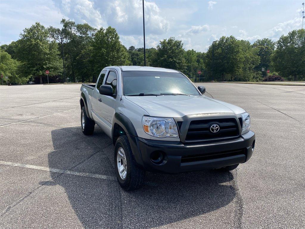 Thumbnail image of 2006 Toyota Tacoma at Cartown Auto Sales