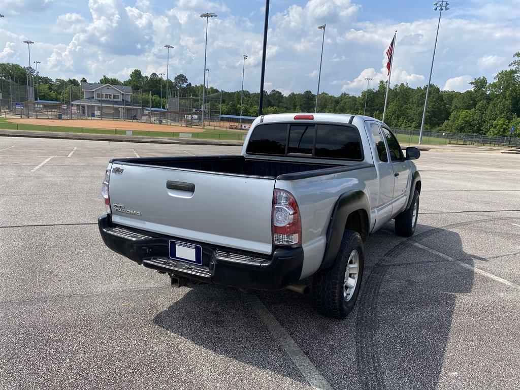 Thumbnail image of 2006 Toyota Tacoma at Cartown Auto Sales