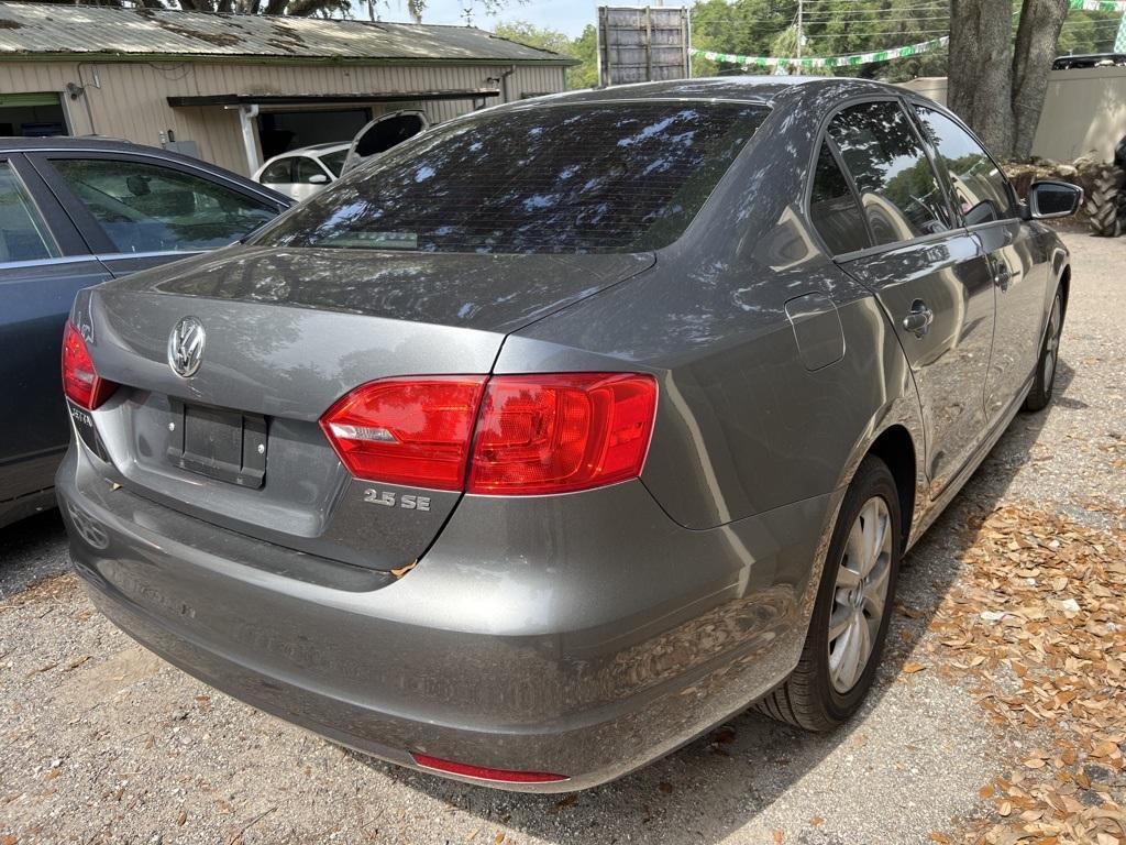 Thumbnail image of 2011 Volkswagen Jetta at Honest Autos