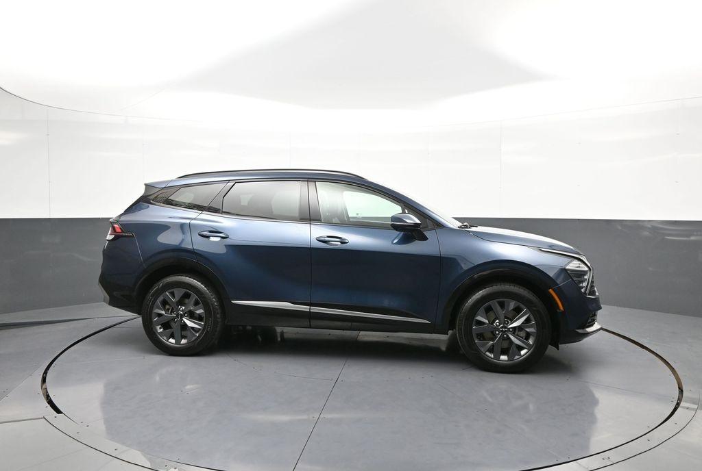 Thumbnail image of 2023 Kia Sportage Hybrid at Plaza Honda
