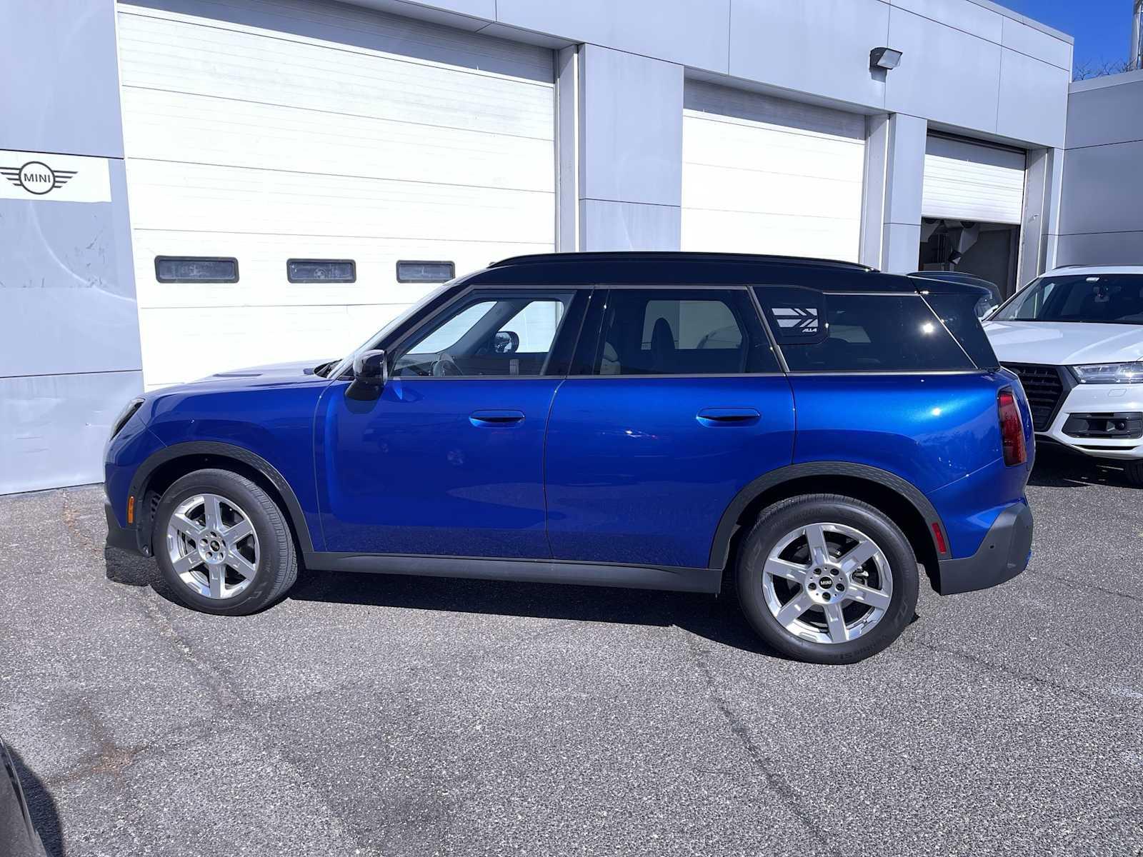 Thumbnail image of 2025 MINI Countryman at BMW Mini of Freeport