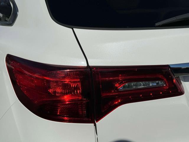 Thumbnail image of 2020 Acura MDX at Island Acura
