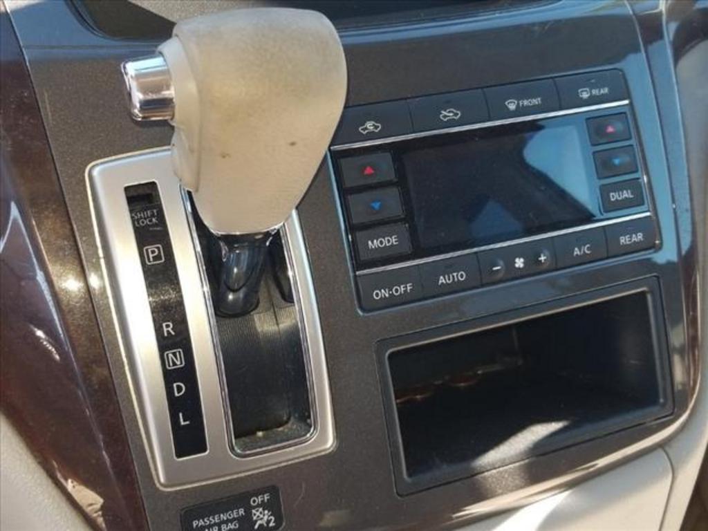 Thumbnail image of 2016 Nissan Quest at Truck Town, INC