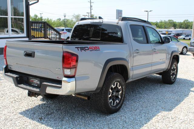 Thumbnail image of 2018 Toyota Tacoma at Midwest Auto Group