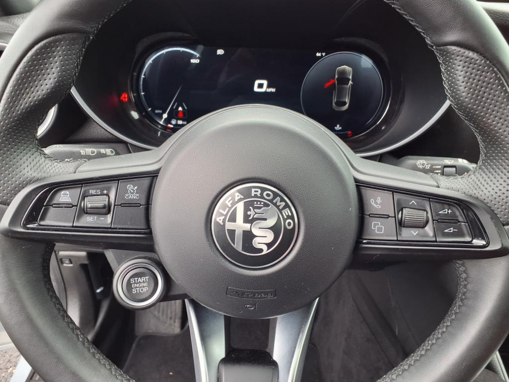 Thumbnail image of 2024 Alfa Romeo Giulia at Freehold Dodge Subaru