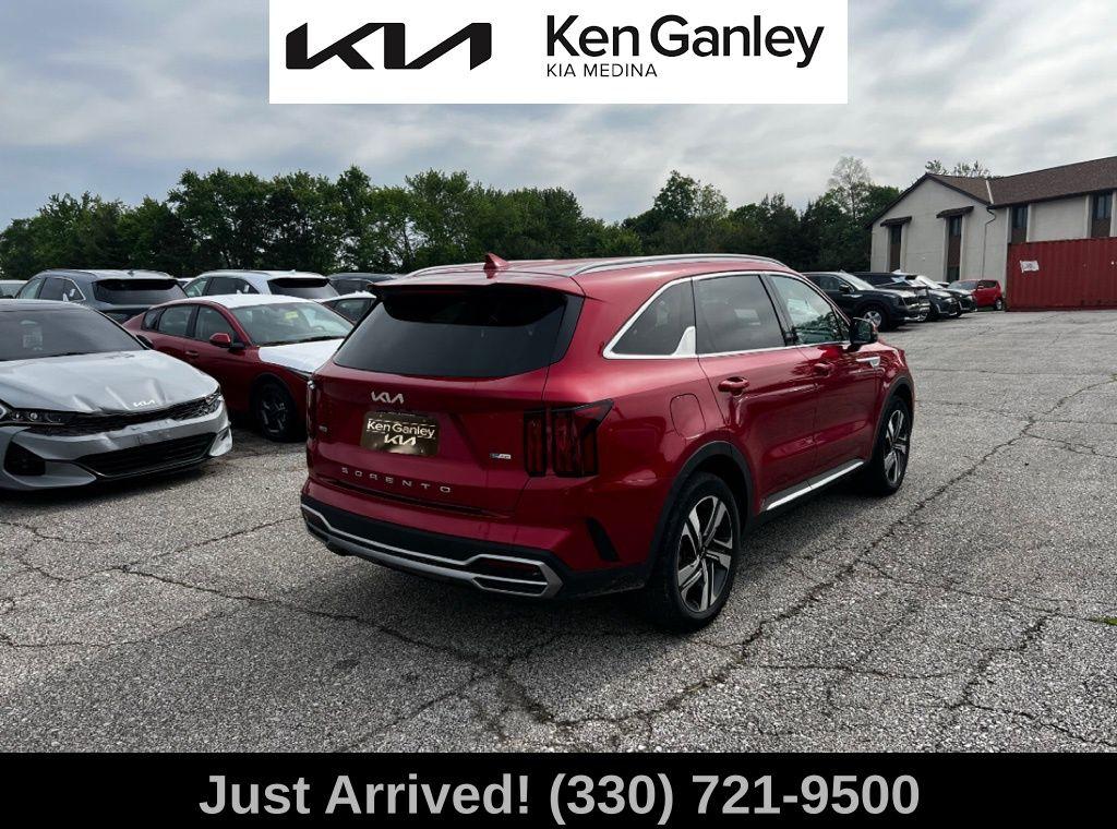 Thumbnail image of 2022 Kia Sorento Plug-In Hybrid at Ken Ganley Kia Medina
