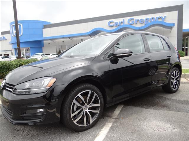Thumbnail image of 2015 Volkswagen Golf at Autonation Volkswagen North Columbus