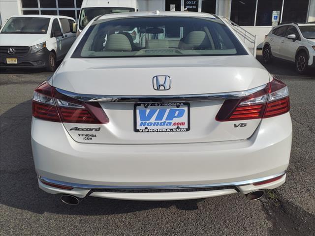 Thumbnail image of 2016 Honda Accord at Vip Honda