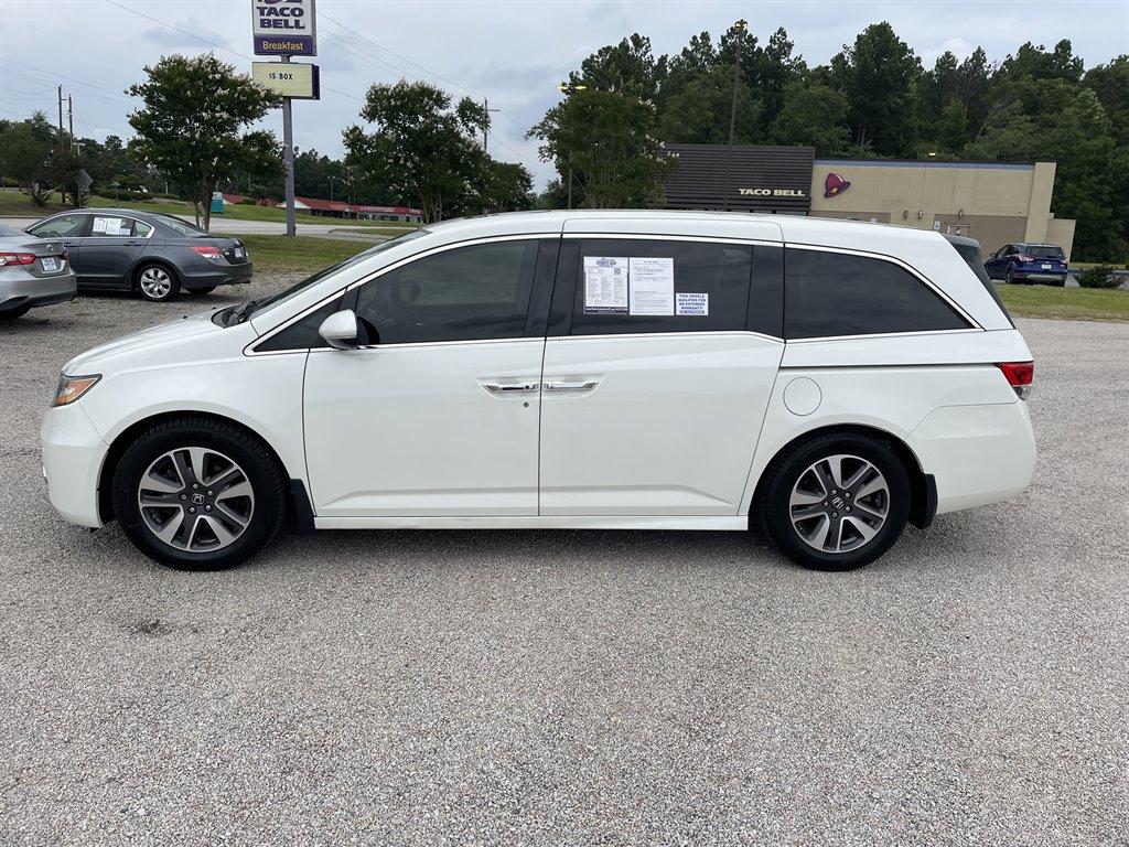 Thumbnail image of 2017 Honda Odyssey at Moore Automotive Group, LLC