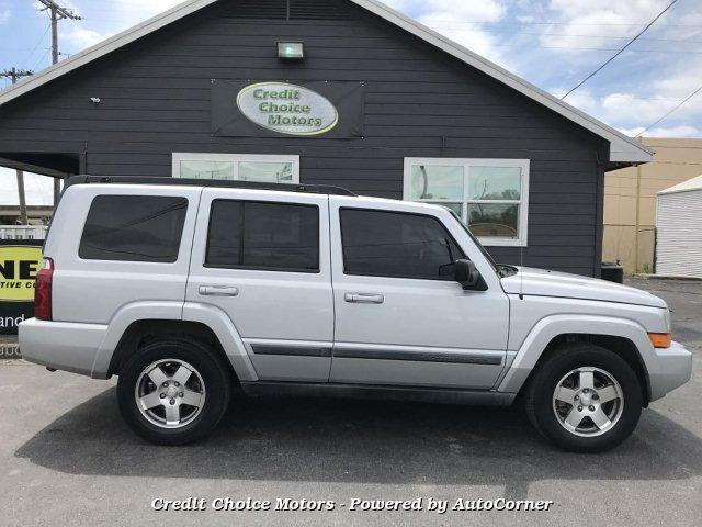 Thumbnail image of 2009 Jeep Commander at Credit Choice Motors