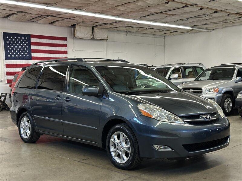 Thumbnail image of 2006 Toyota Sienna at North Port Motors