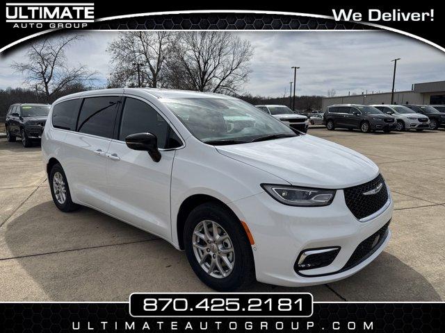 Thumbnail image of 2025 Chrysler Pacifica at UltimateChryslerDodgeJeep of Mountain Home, AR