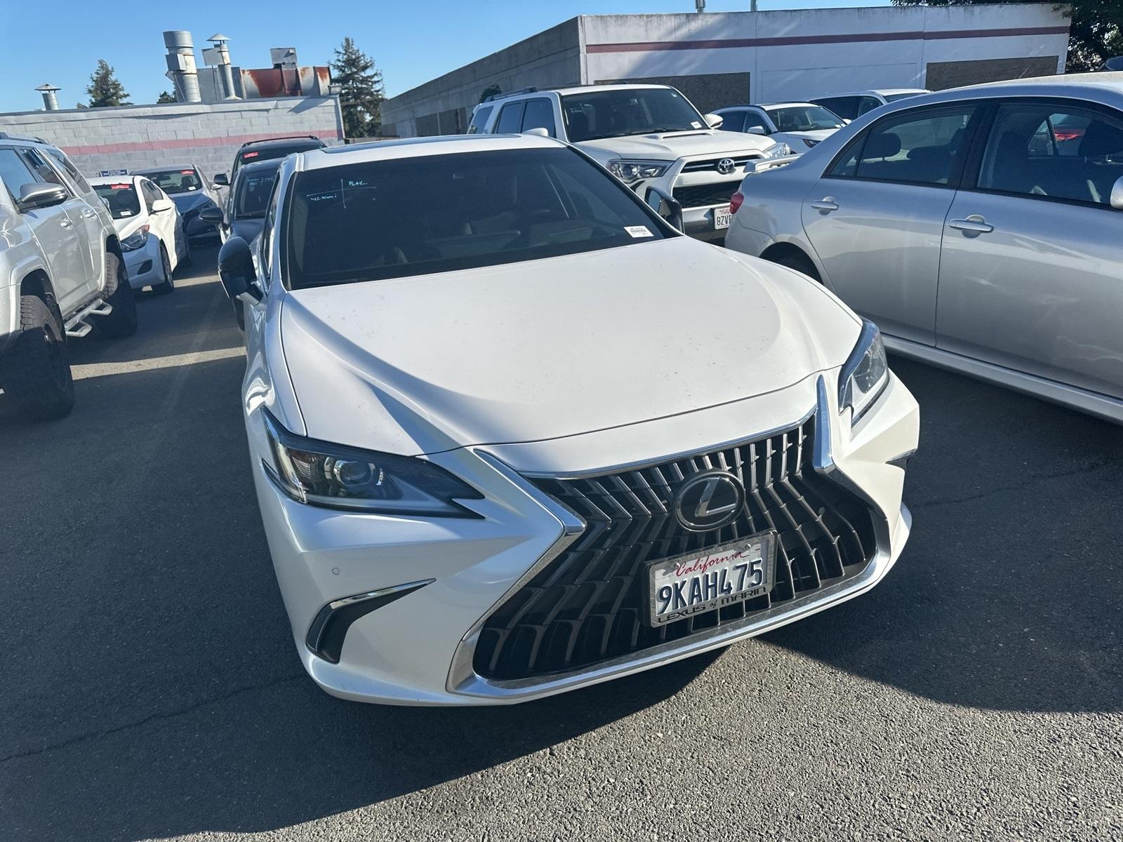 Thumbnail image of 2024 Lexus ES 300h at Walnut Creek Toyota