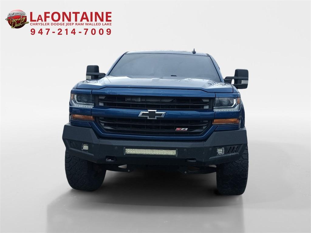 Thumbnail image of 2017 Chevrolet Silverado 1500 at LaFontaine Chrysler Dodge Jeep Ram of Walled Lake