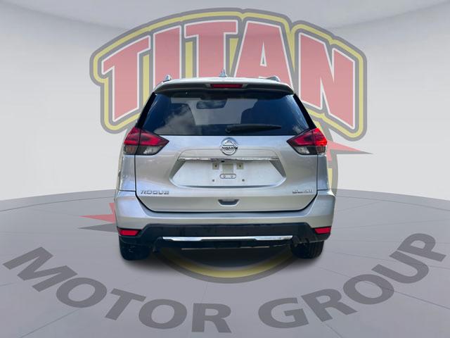 Thumbnail image of 2018 Nissan Rogue at Nissan of Queens