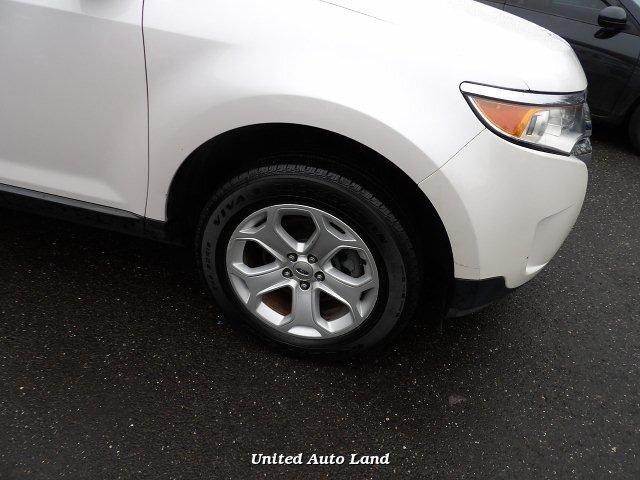 Thumbnail image of 2013 Ford Edge at United Auto Land
