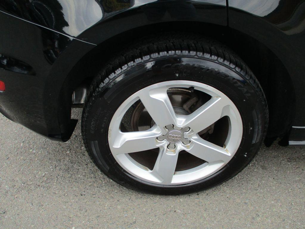 Thumbnail image of 2011 Audi Q5 at NEW IMAGE AUTO IMPORTS INC