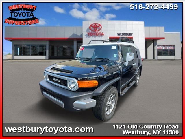 Thumbnail image of 2013 Toyota FJ Cruiser at Westbury Toyota Scion