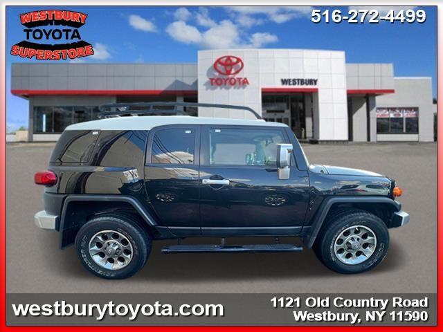Thumbnail image of 2013 Toyota FJ Cruiser at Westbury Toyota Scion