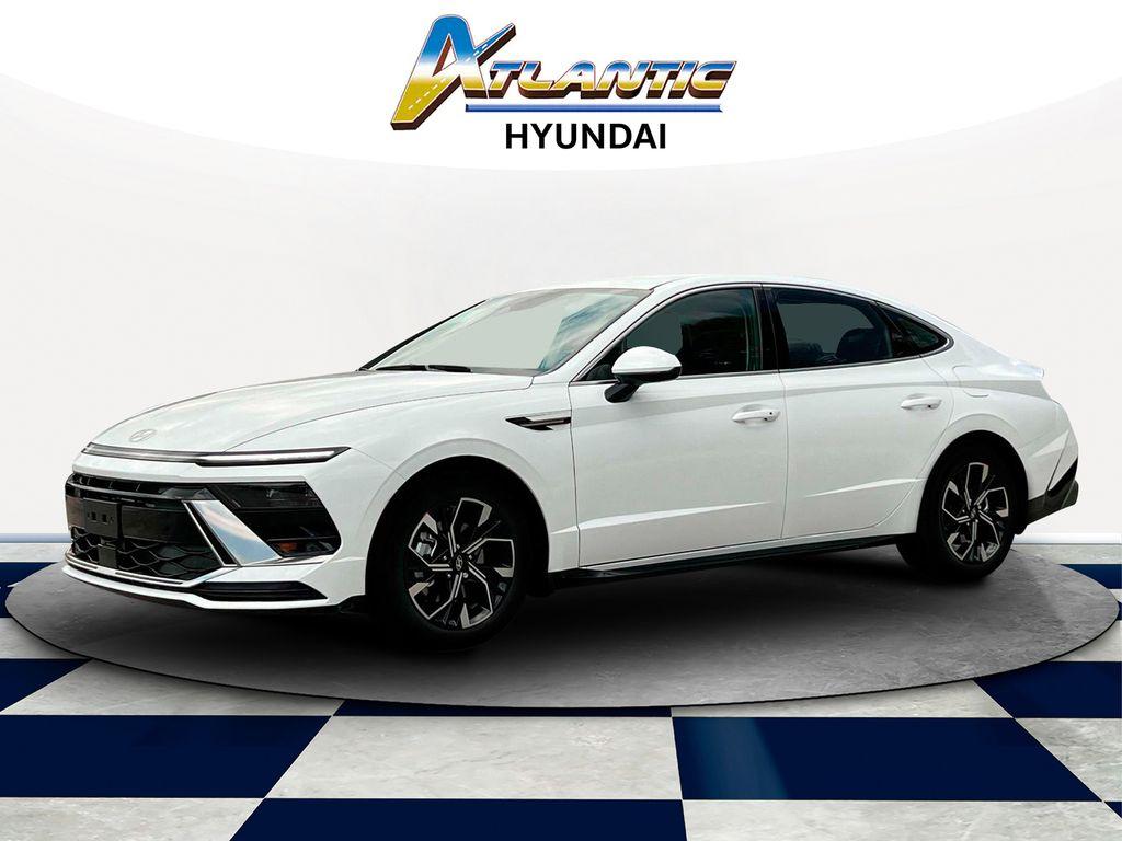 Thumbnail image of 2025 Hyundai SONATA at Atlantic Hyundai Genesis South Shore