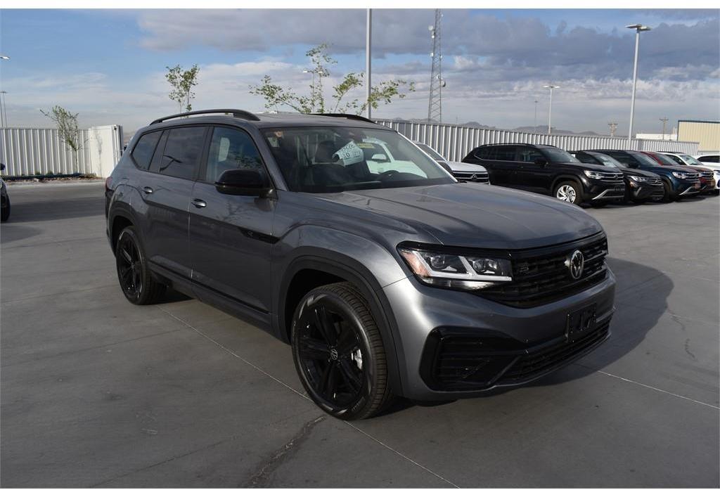 Thumbnail image of 2023 Volkswagen Atlas at Hoy Volkswagen of El Paso